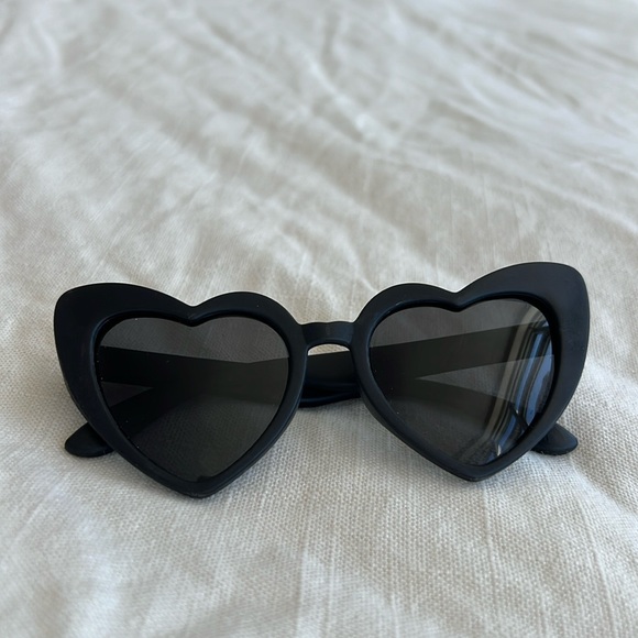 Toddler heart sunglasses - Picture 1 of 2